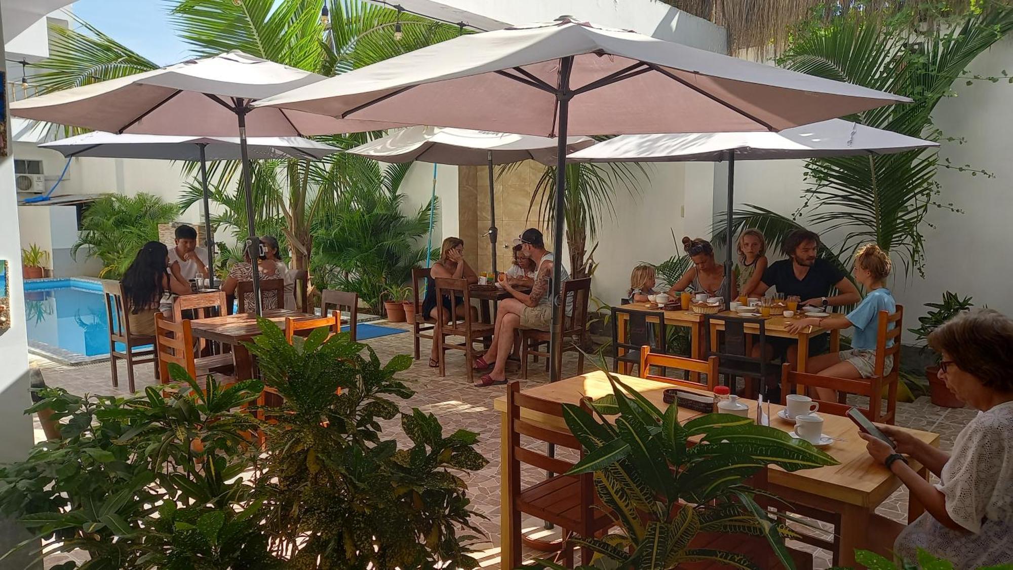 Hotel Ola Marina Mancora