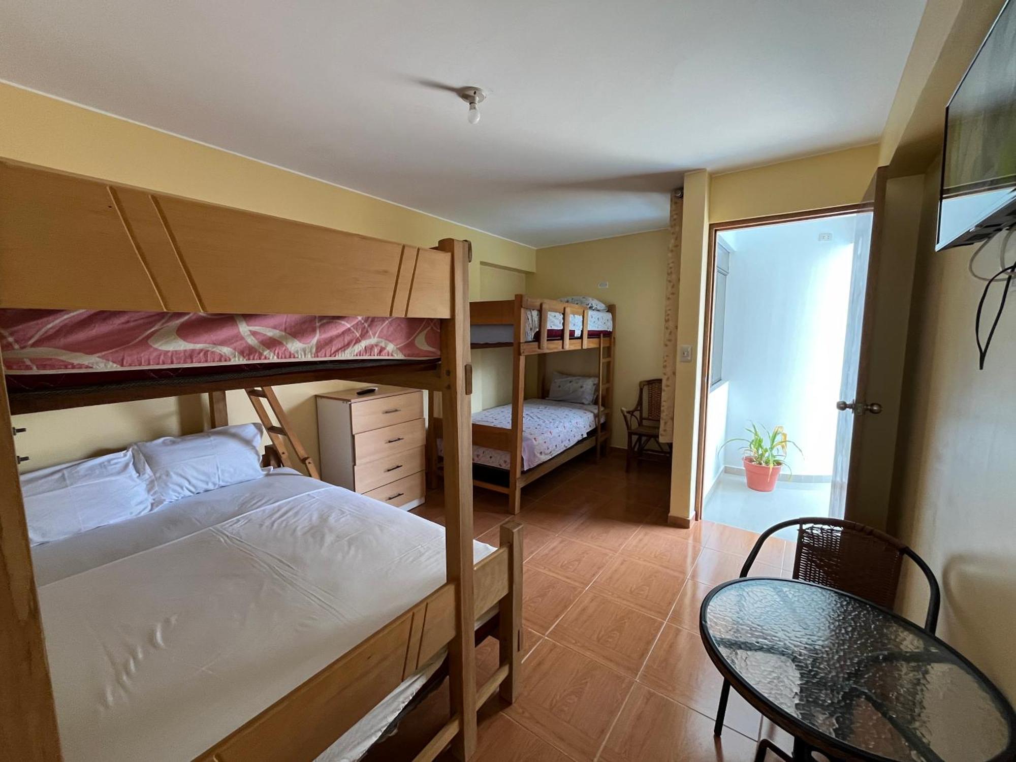 Hotel Ola Marina *
